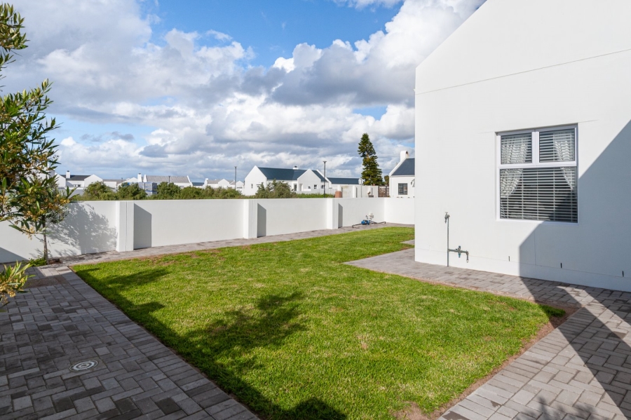 3 Bedroom Property for Sale in Laaiplek Western Cape